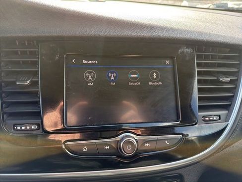 Used 2022 Buick Encore Preferred w/ Safety Package image 20