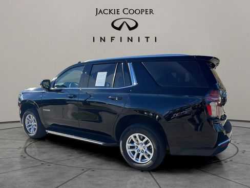 Used 2024 Chevrolet Tahoe LT image 3