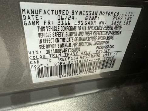 Used 2024 Nissan Sentra S FWD image 35