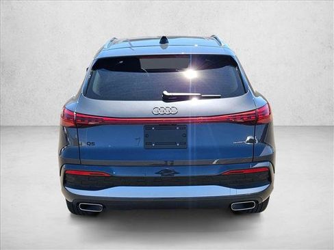 Used 2025 Audi Q5 Premium w/ Convenience Package AWD/4WD image 7