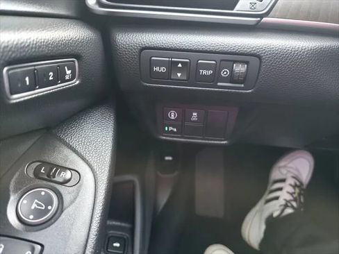 Used 2021 Honda Accord Touring image 24