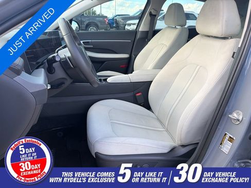 Used 2025 Hyundai Sonata SEL FWD image 9