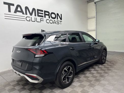 Used 2023 Kia Sportage LX FWD image 7