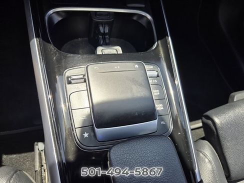 Used 2023 Mercedes-Benz GLB 250 4MATIC image 21