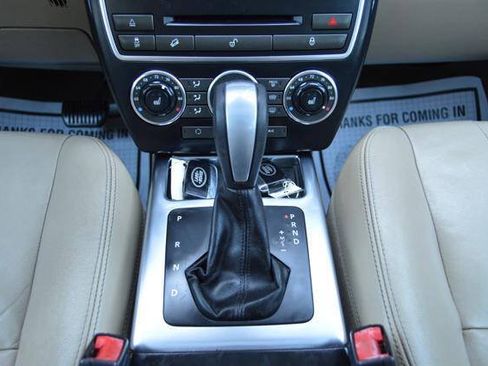 Used 2013 Land Rover LR2 HSE AWD/4WD image 26