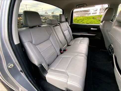 Used 2020 Toyota Tundra SR5 image 18