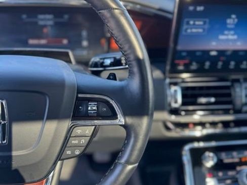 Used 2024 Lincoln Navigator L Reserve image 21