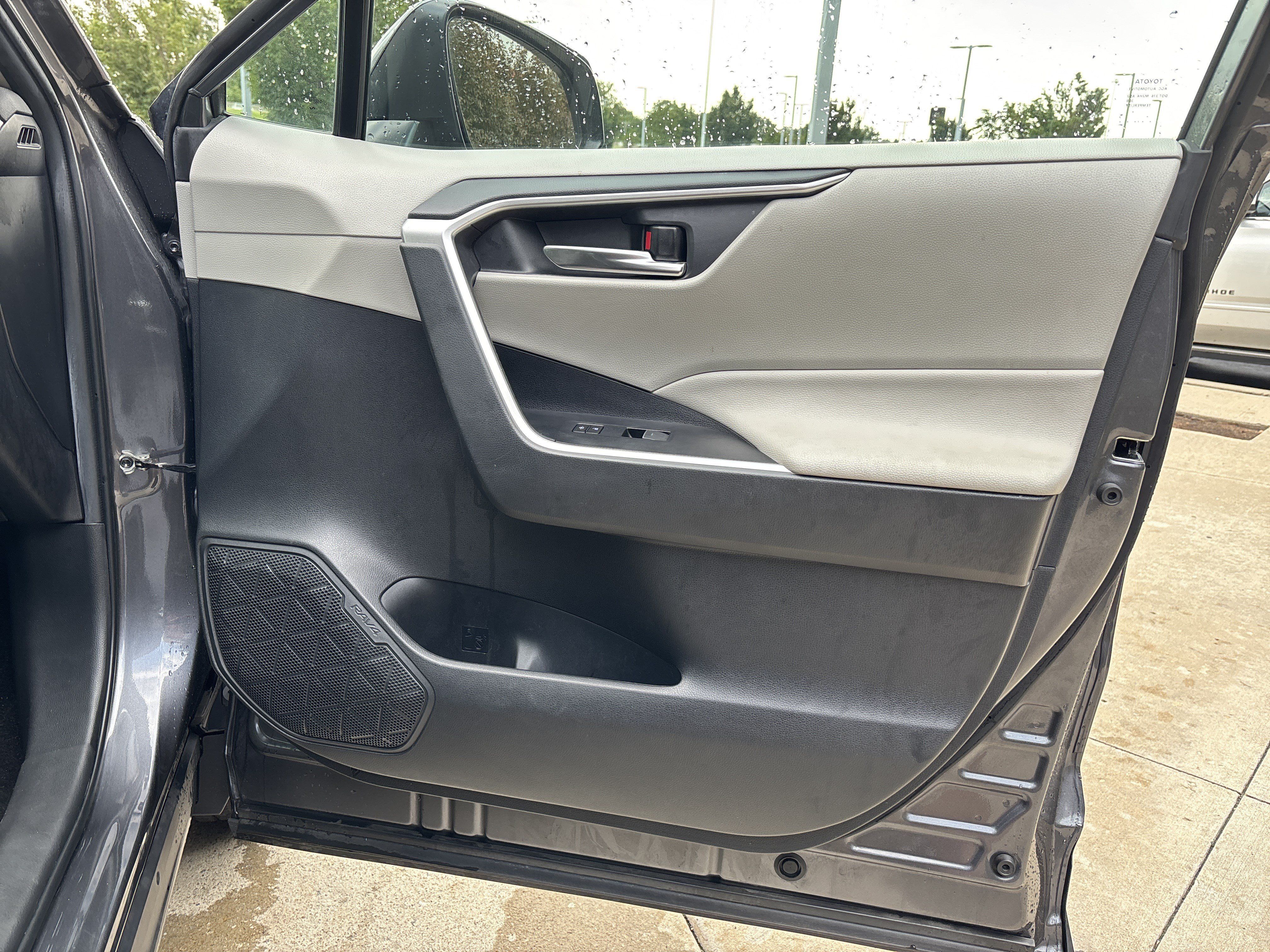Used 2024 Toyota RAV4 XLE w/ Weather Package AWD/4WD image 26