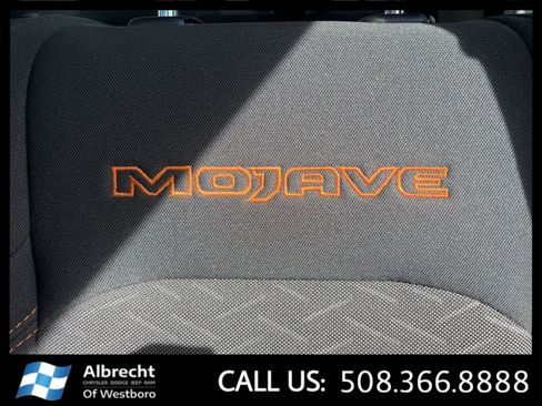 Used 2021 Jeep Gladiator Mojave image 30