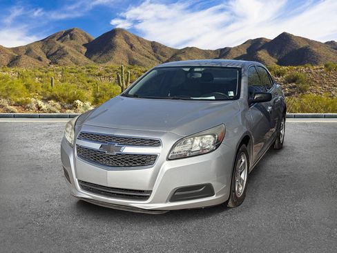 Used 2013 Chevrolet Malibu LS FWD image 16