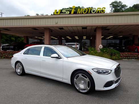Used 2024 Mercedes-Benz Maybach S 580 4MATIC image 22