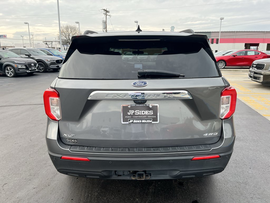 Used 2021 Ford Explorer XLT w/ Class III Trailer Tow Package AWD/4WD image 8