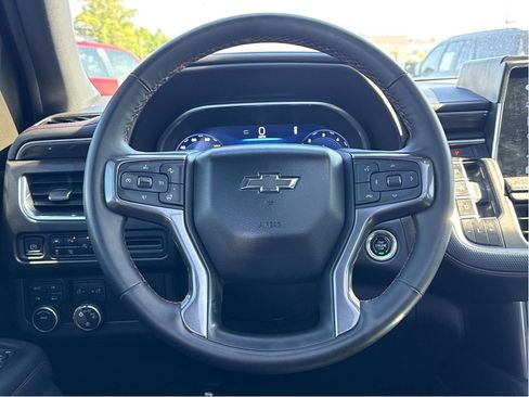 Used 2023 Chevrolet Tahoe RST w/ Luxury Package AWD/4WD image 15