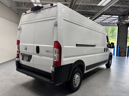 Used 2026 RAM ProMaster 2500 w/ Convenience Group FWD image 7