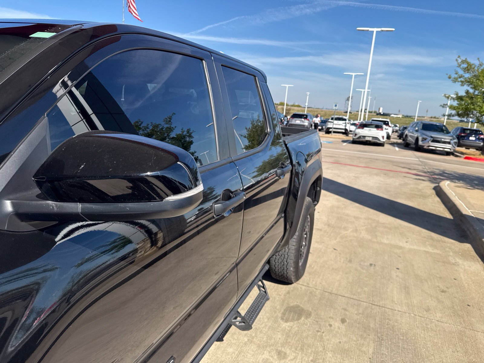 Used 2024 Toyota Tacoma TRD Off-Road w/ TRD Off Road Upgrade Package AWD/4WD image 4