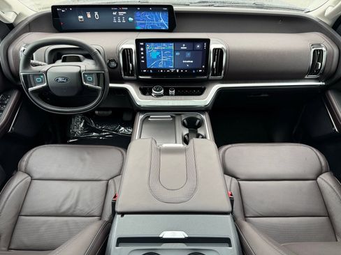 New 2026 Ford Expedition Platinum w/ Platinum Ultimate Package image 24