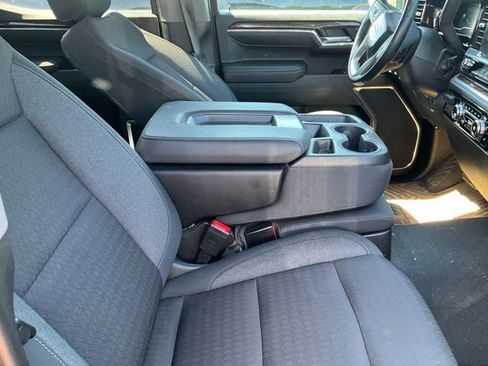 Used 2023 GMC Sierra 1500 SLE AWD/4WD image 13