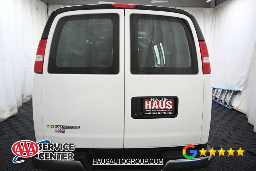 Used 2025 Chevrolet Express 2500 w/ Driver Convenience Package RWD image 12