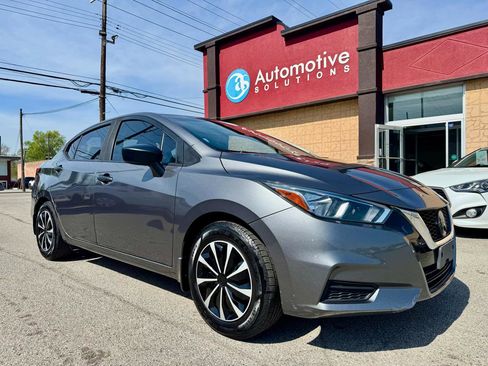 Used 2020 Nissan Versa S image 1
