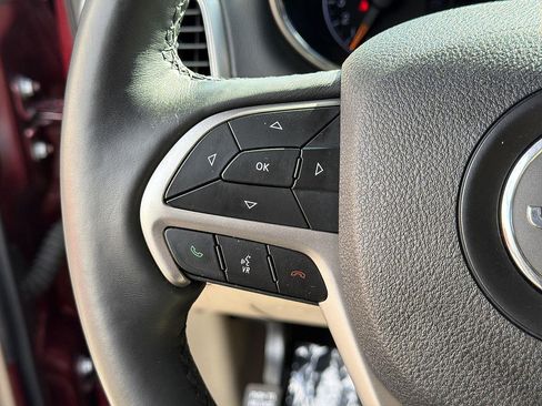 Used 2018 Jeep Grand Cherokee Limited AWD/4WD image 33