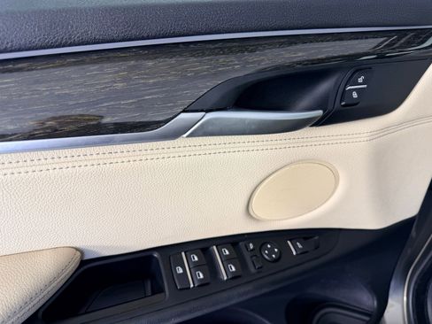 Used 2018 BMW X5 sDrive35i w/ Driving Assistance Package image 22