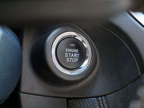 Used 2019 Subaru Forester Premium image 31