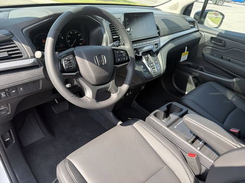New 2026 Honda Odyssey EX-L image 11