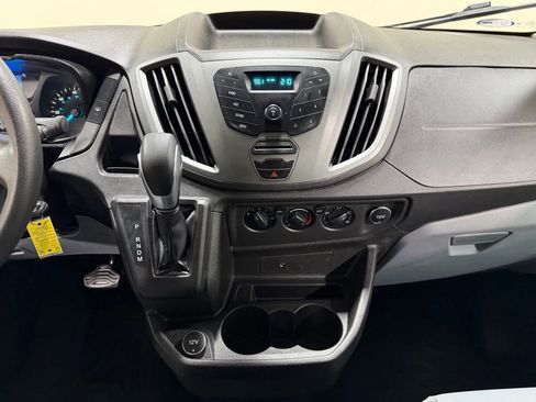 Used 2017 Ford Transit 350 XL image 44