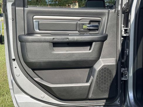 Certified 2024 RAM 1500 Warlock AWD/4WD image 12