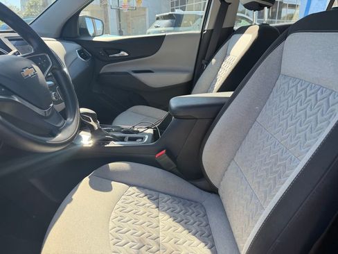 Used 2024 Chevrolet Equinox LS FWD image 8
