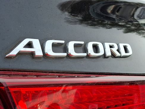 Used 2019 Honda Accord LX image 30