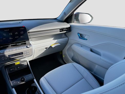 New 2026 Hyundai Kona SEL Premium image 16