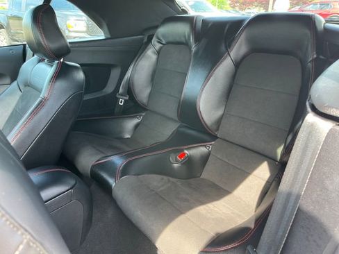 Used 2021 Ford Mustang GT Premium w/ Equipment Group 401A RWD image 14