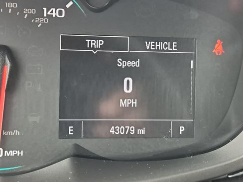 Used 2022 Chevrolet Trax LS w/ Tint and Cruise Package FWD image 2