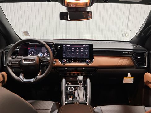 New 2025 GMC Canyon AT4 w/ Technology Plus Package image 19