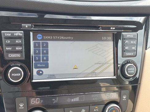 Used 2015 Nissan Rogue SL w/ SL Premium Package FWD image 24