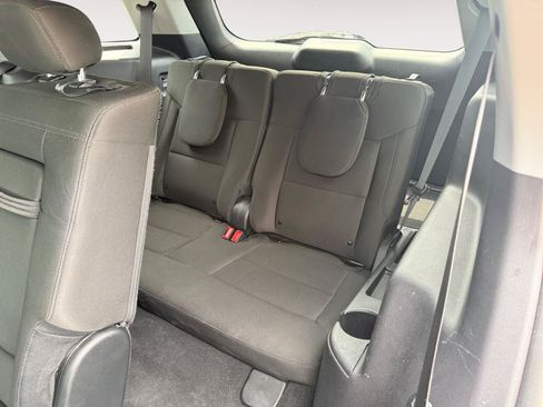Used 2022 Ford Explorer XLT AWD/4WD image 20