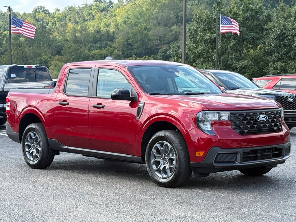 New 2026 Ford Maverick XLT w/ Equipment Group 301A AWD/4WD image 28