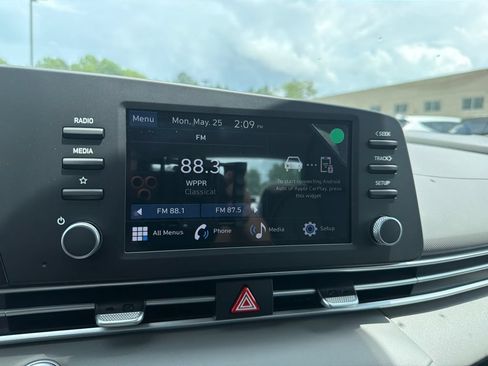 New 2026 Hyundai Elantra Sport FWD image 23
