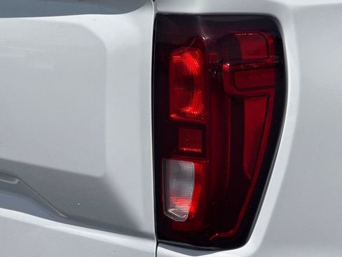 Used 2023 GMC Sierra 1500 Pro w/ Pro Value Package AWD/4WD image 46
