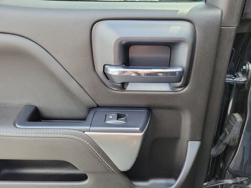 Used 2018 Chevrolet Silverado 1500 LT w/ All Star Edition AWD/4WD image 12