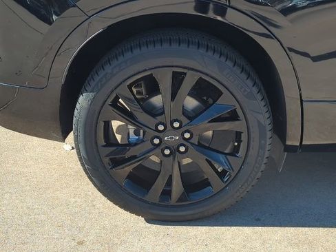 Used 2021 Chevrolet Blazer RS w/ Enhanced Convenience Package image 3