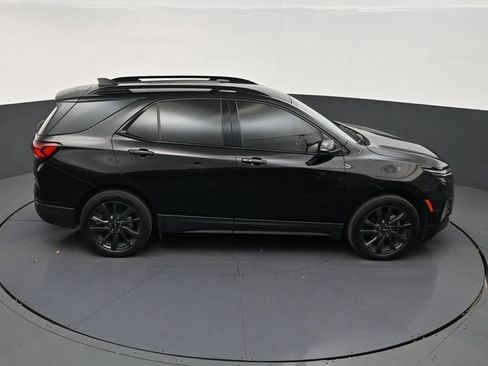 Used 2023 Chevrolet Equinox RS w/ RS Leather Package FWD image 17