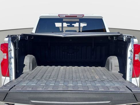 Used 2021 Chevrolet Silverado 1500 RST w/ Redline Edition AWD/4WD image 14