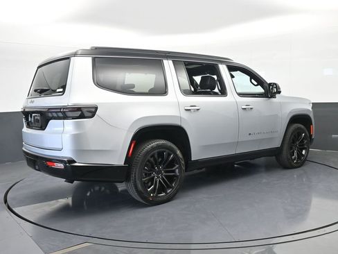 New 2026 Jeep Grand Wagoneer Summit image 6