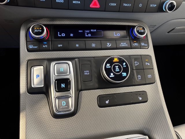 Used 2025 Hyundai Palisade SEL AWD/4WD image 14