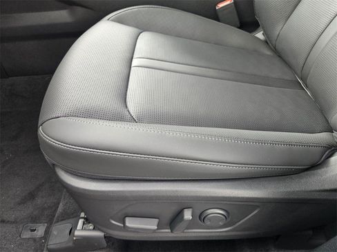 New 2026 Kia Sorento S image 16