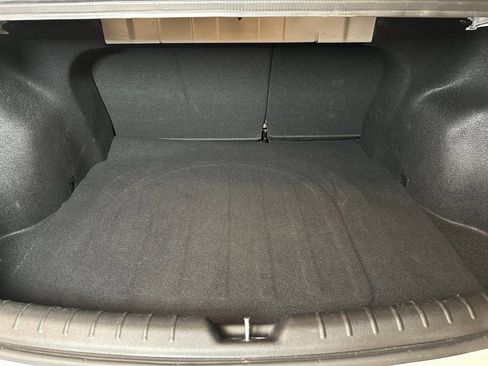 Used 2023 Kia Rio S image 22