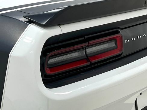 Used 2016 Dodge Challenger R/T Scat Pack RWD image 36