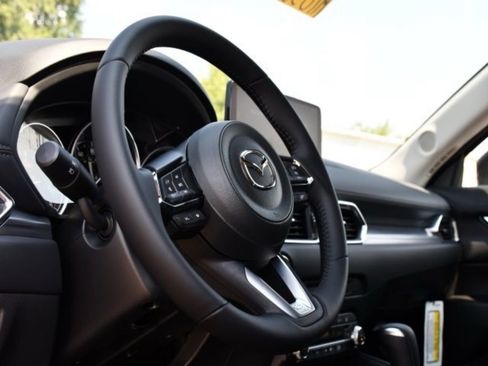 Used 2025 MAZDA CX-5 AWD 2.5 S w/ Select Package image 11
